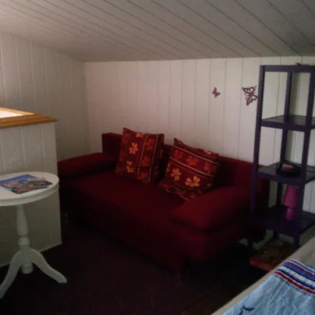 Apartment Einzimmerwohnung Im Dachgeschoss Putbus